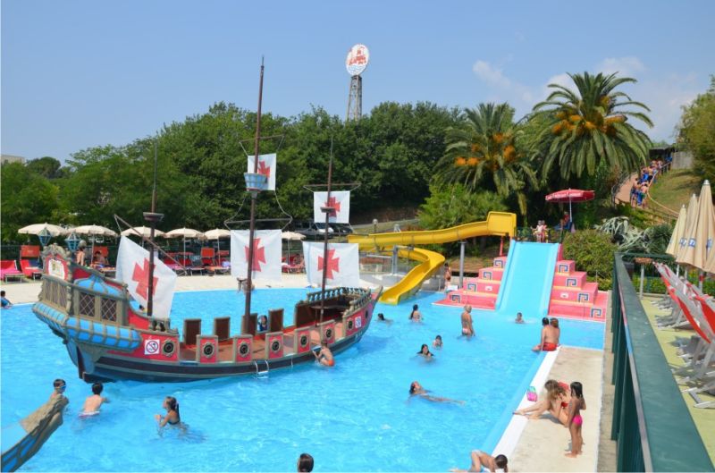 per gli ORATORI parco acquatico le caravelle